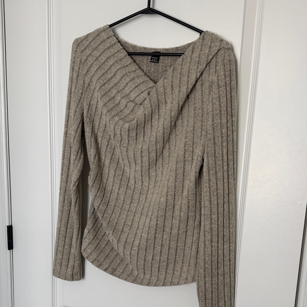 Women's Ribbed Sweater - Beige